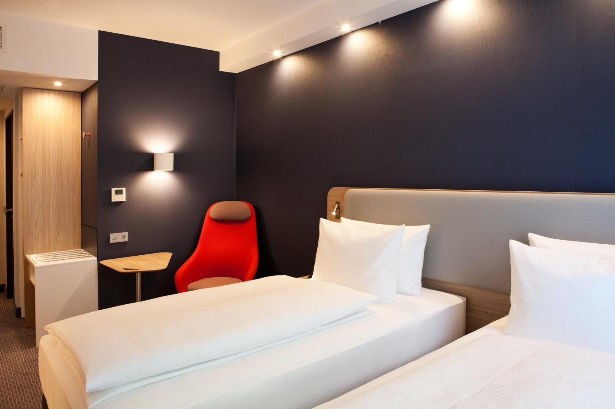 Holiday Inn Express - Goeppingen By Ihg Luaran gambar
